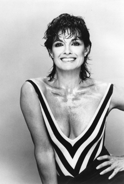 FanSource Linda Gray