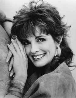 FanSource Linda Gray